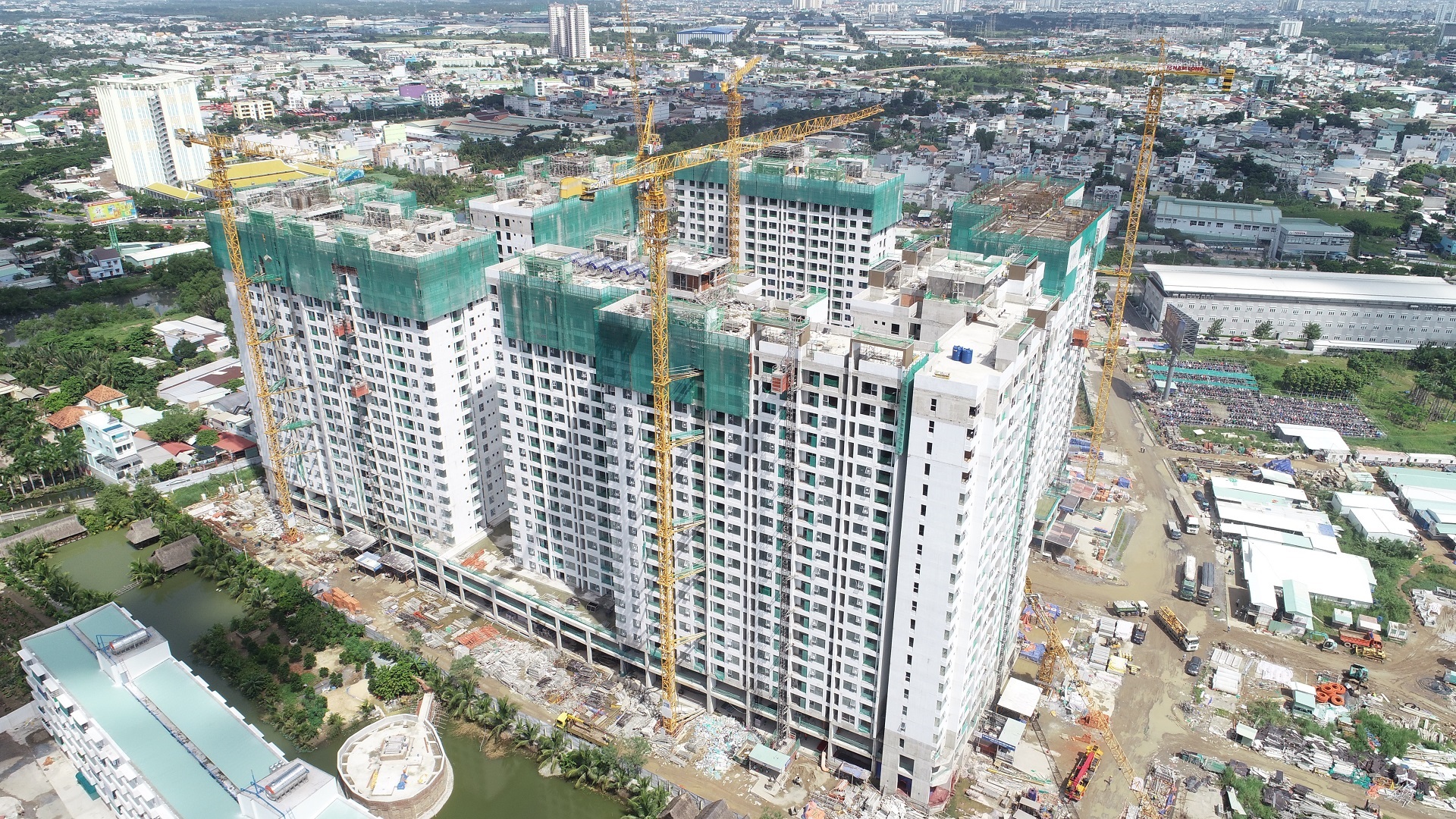 Tiến độ xây dựng Akari City